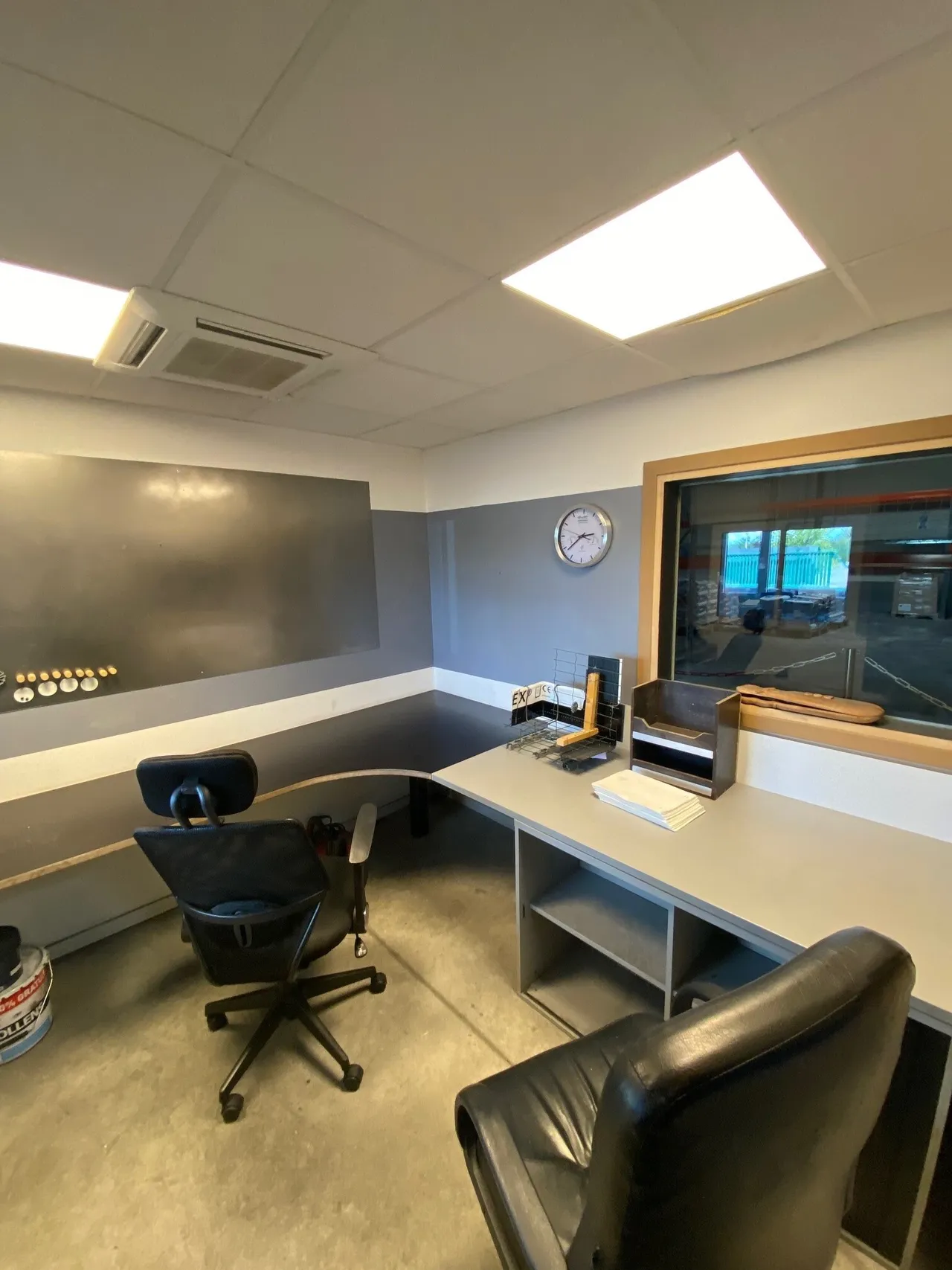 logistics - Activités / Bureaux À Louer - gallery - 9