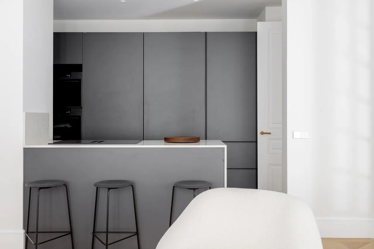 living - Piso de 234m² en venta en Almagro, Madrid - gallery - 9