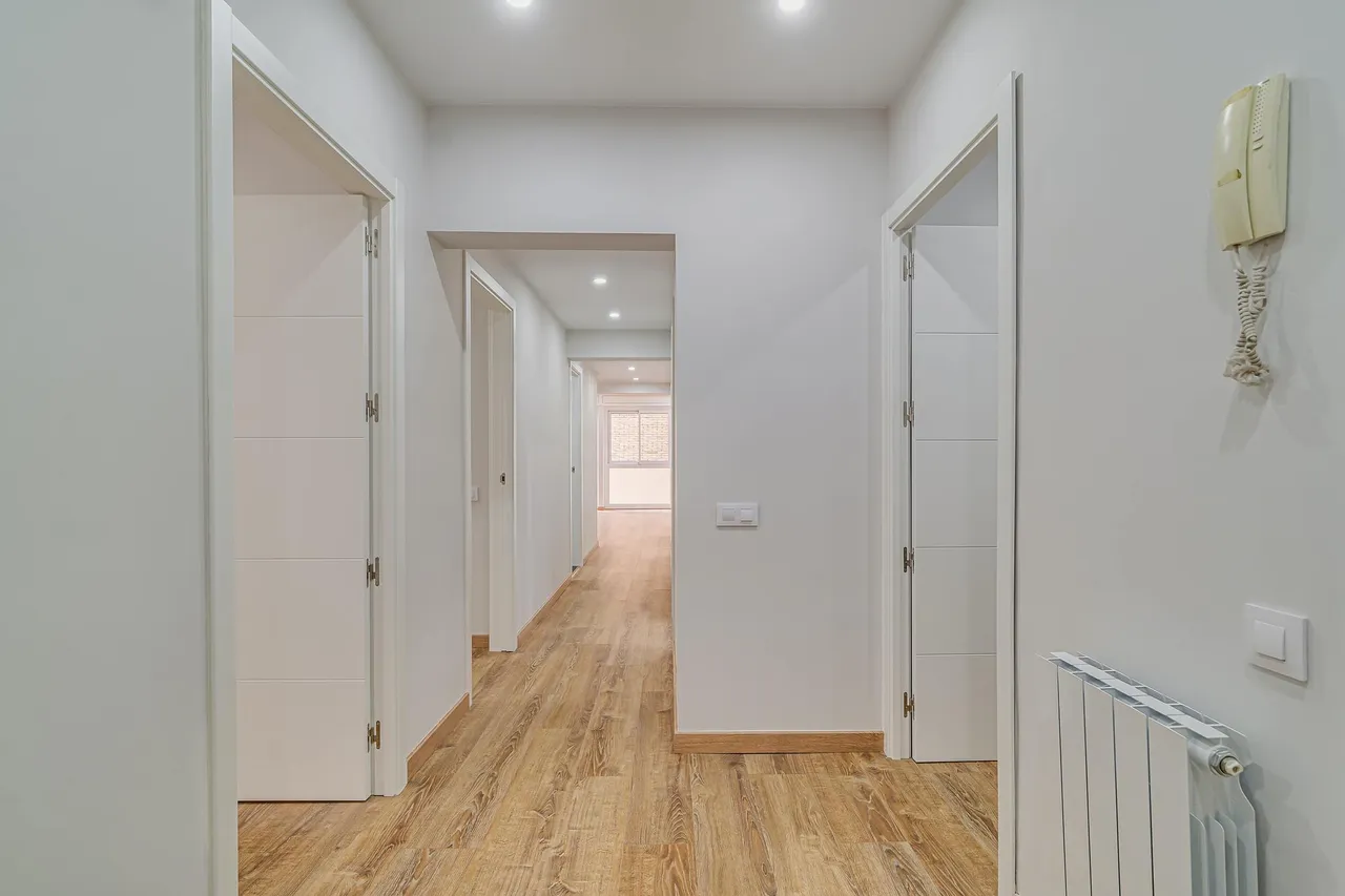 living - Piso de 180m² con 50m² terraza en venta en Eixample Izquierdo - gallery - 6