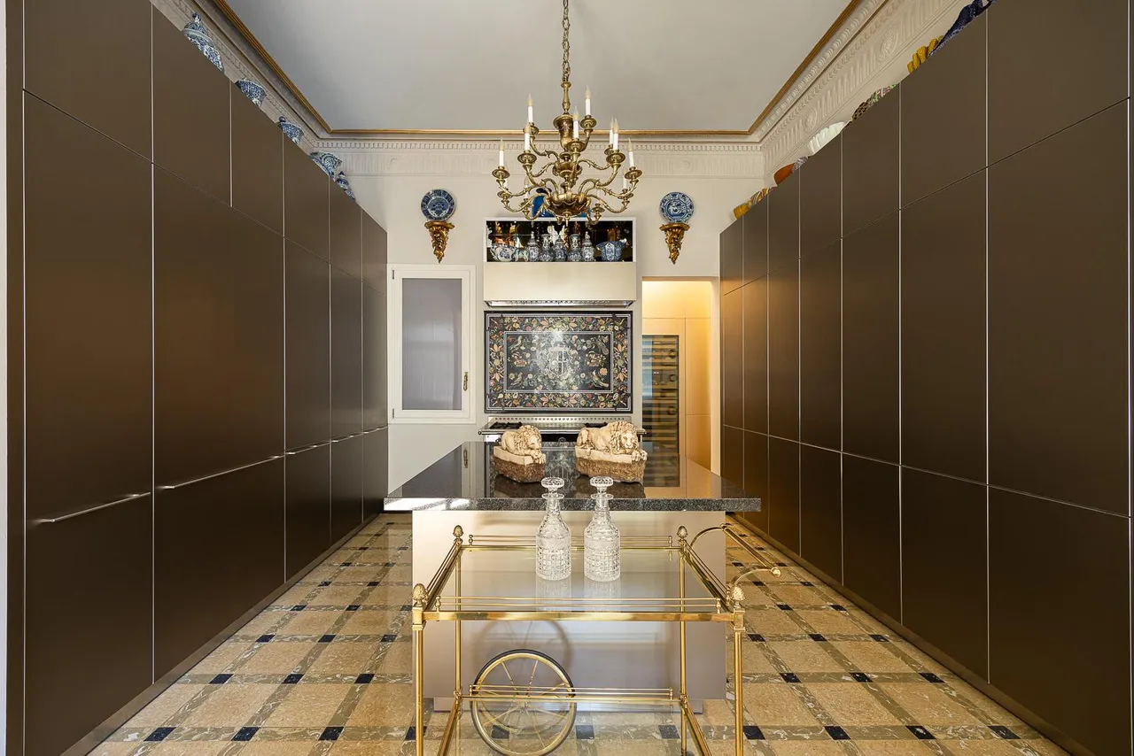 living - 273m² apartment with 12m² terrace for sale in Eixample Left - gallery - 2