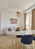 living - Piso de 91m² en alquiler en Malasaña, Madrid - gallery thumbnail - 6