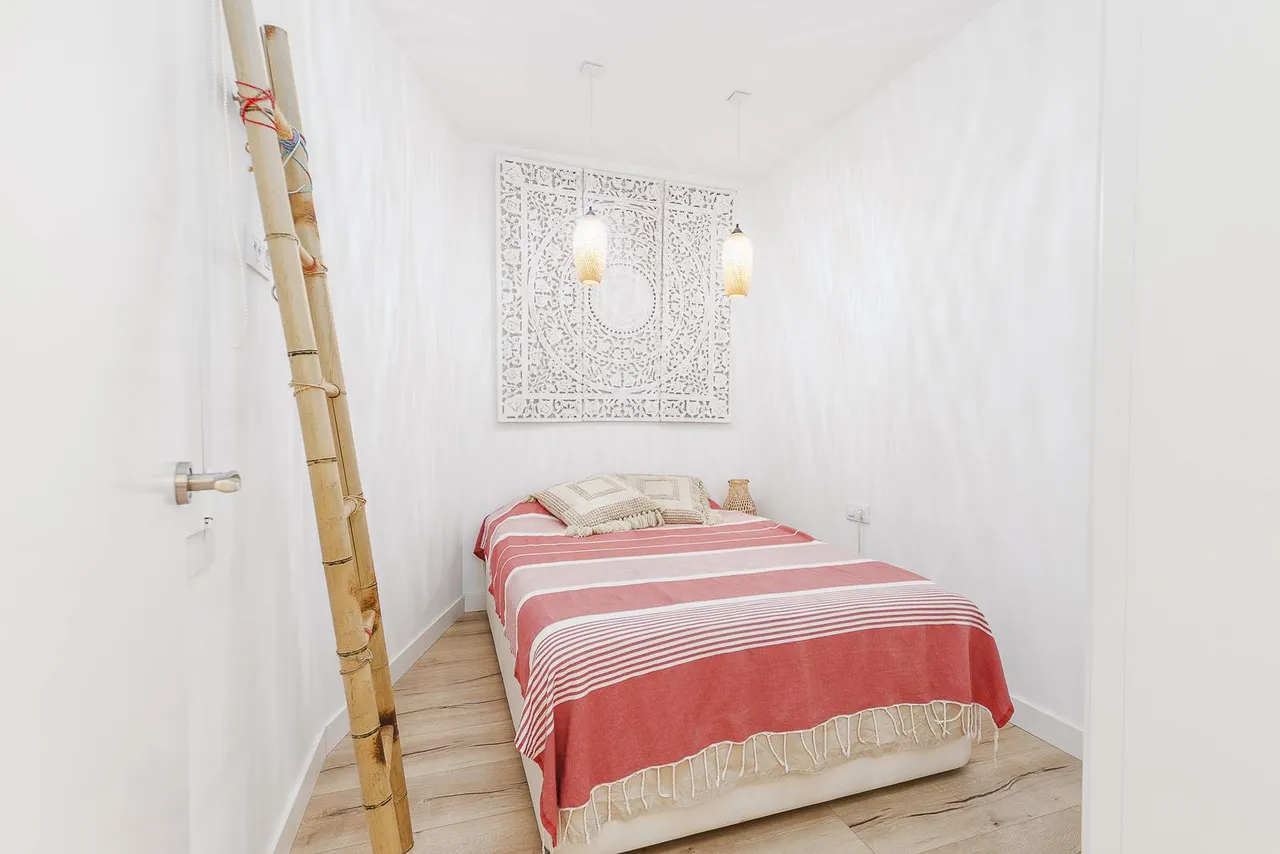 living - 87m² apartment for rent in Gótico, Barcelona - gallery - 5