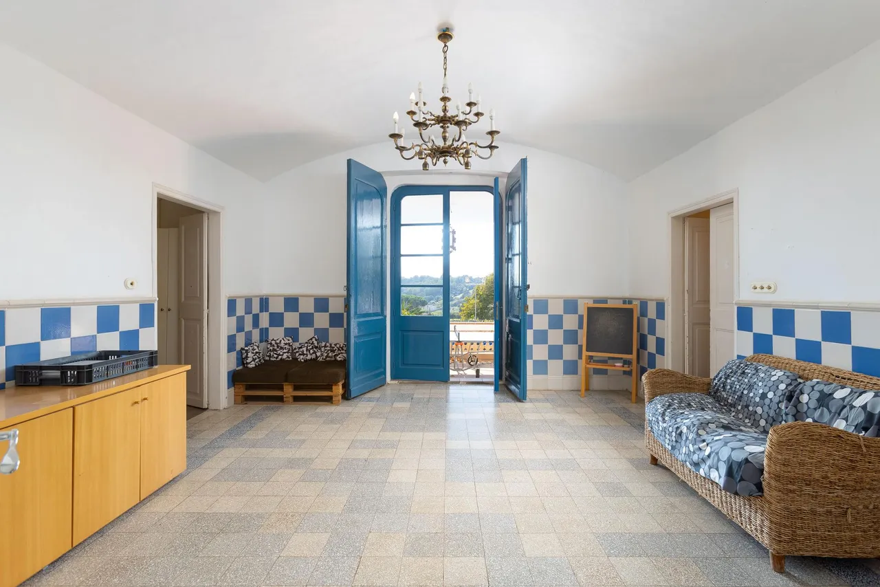 living - 651m² house / villa for sale in Arenys de Mar, Barcelona - gallery - 7