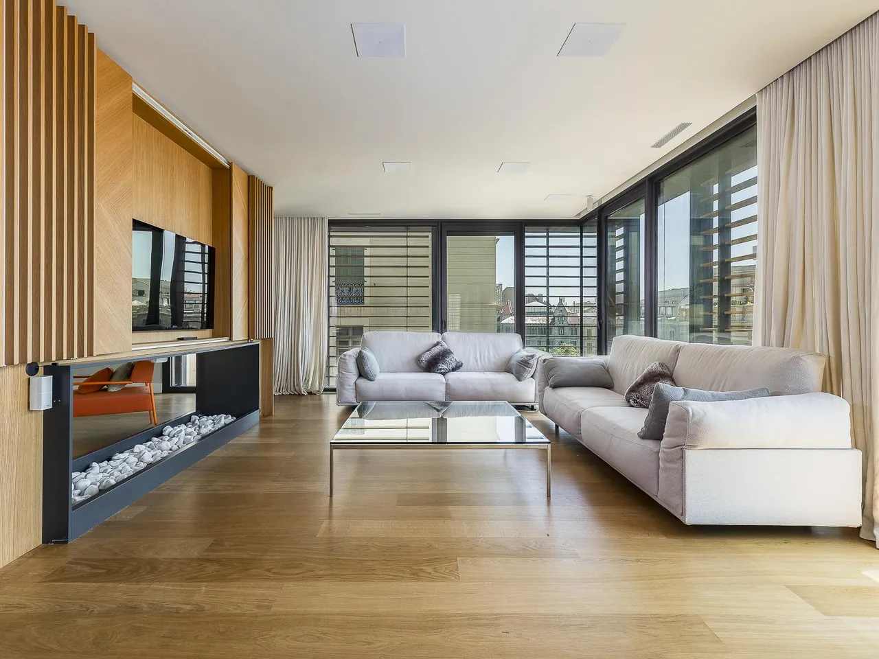 living - 329m² penthouse with 299m² terrace for sale in Eixample Right - gallery - 6