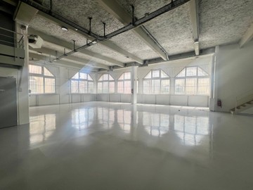 logistics - Entrepôt / Bureaux À Louer - featured