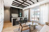 living - Piso de 143m² en alquiler en Castellana, Madrid - gallery thumbnail - 2