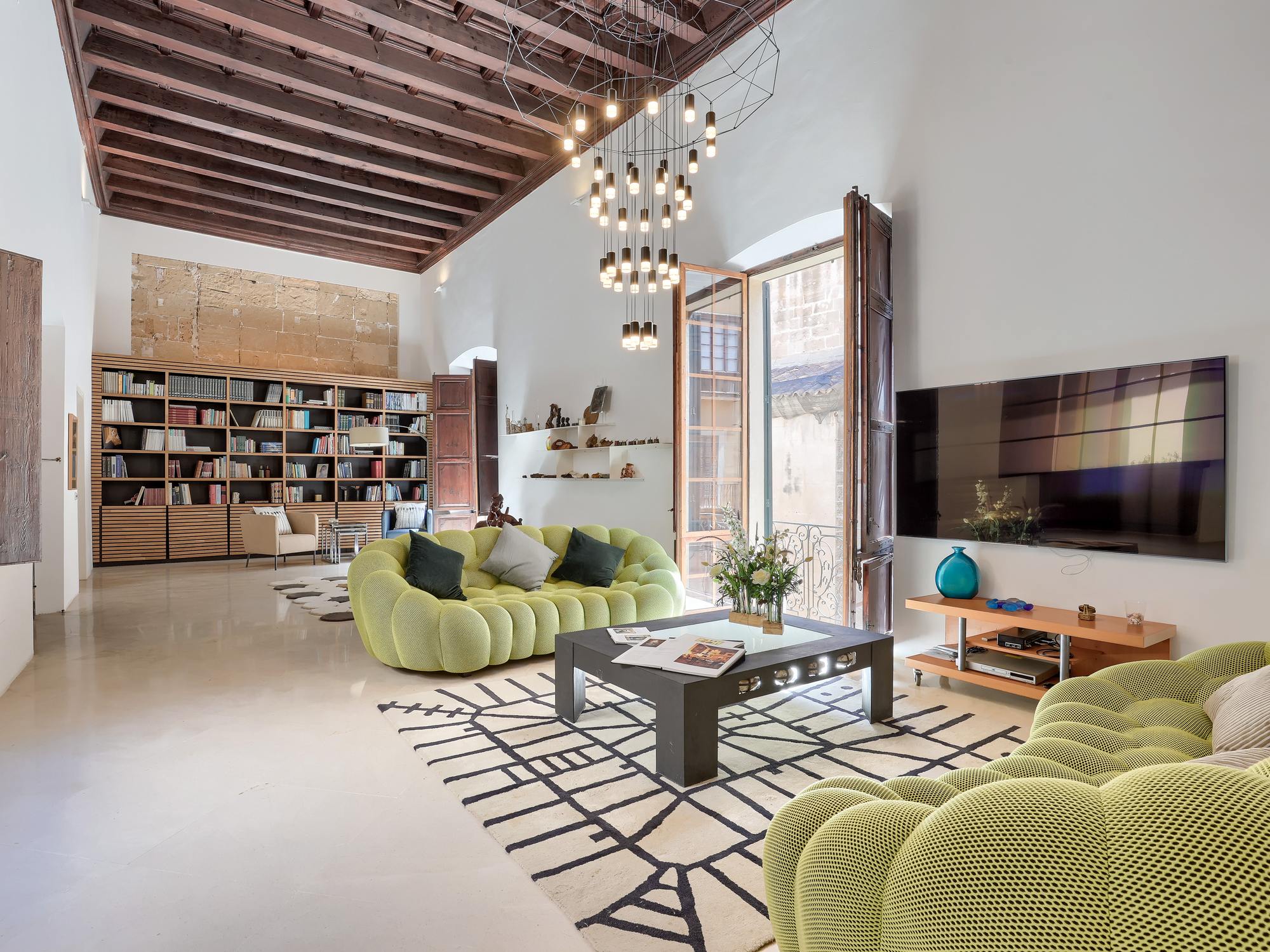 living - Piso de 480m² en venta en Palma de Mallorca, Islas Baleares - gallery thumbnail - 10