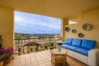 living - Piso de 121m² con 32m² terraza en venta en Benahavís - gallery thumbnail - 5