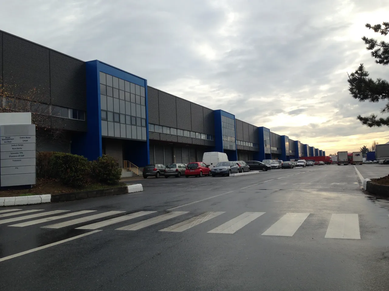 logistics - Entrepôt Logistique À Louer - gallery - 2