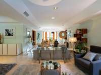 living - 422m² house / villa with 60m² terrace for sale in Las Rozas - gallery thumbnail - 3
