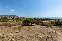 living - Parcela de 2,067m² en venta en Premià de Dalt, Barcelona - gallery thumbnail - 3