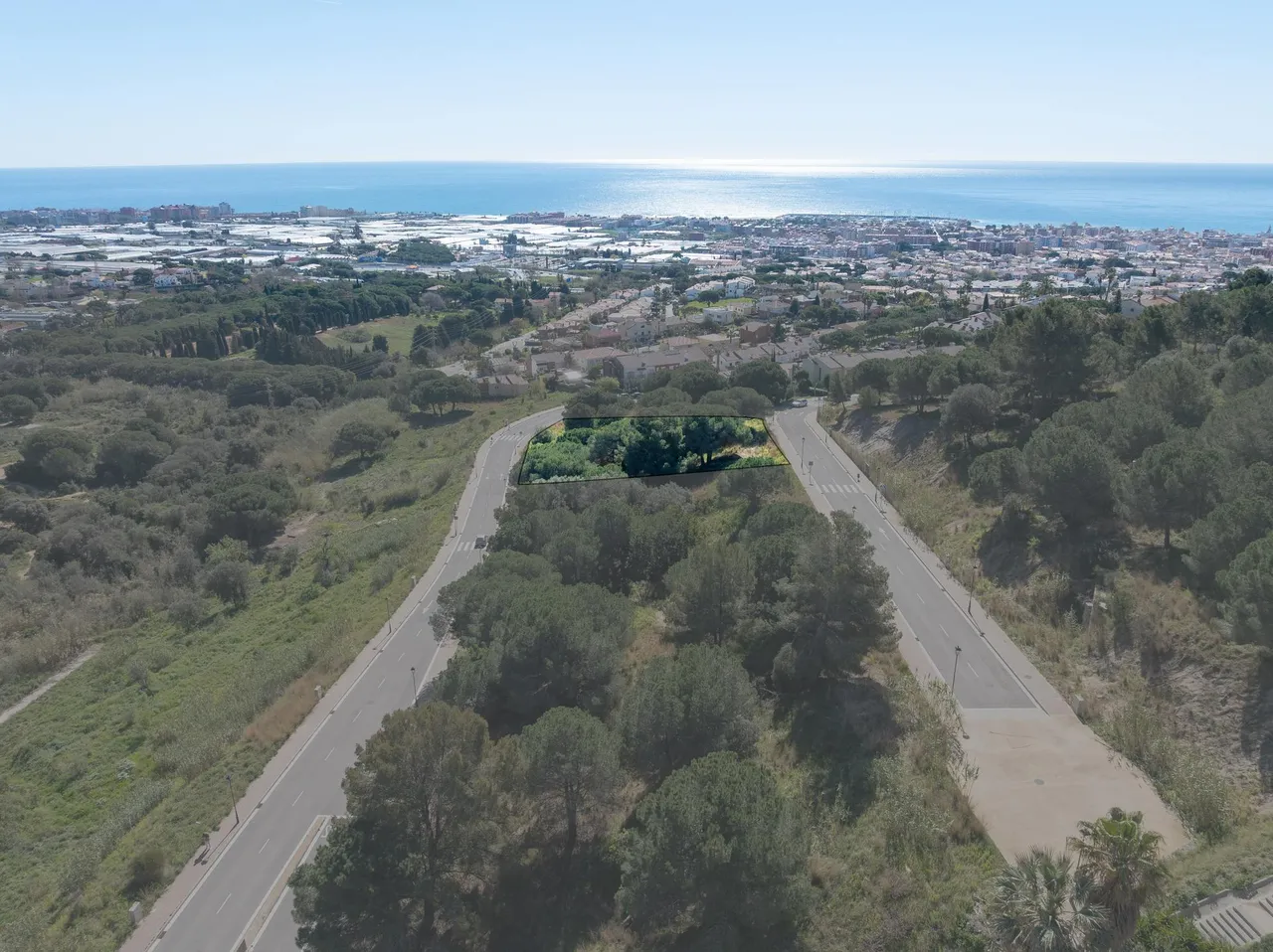 living - Parcela de 1,566m² en venta en Premià de Dalt, Barcelona - gallery - 5