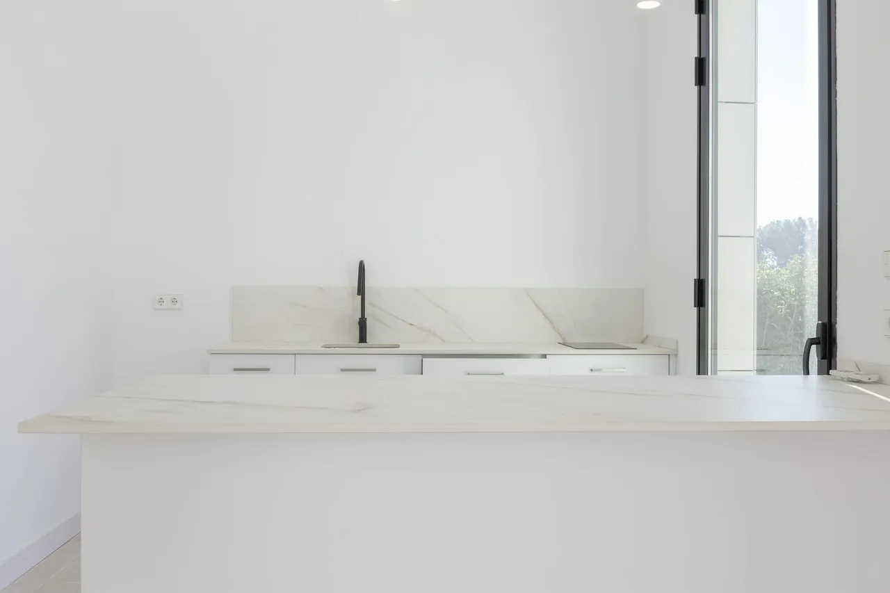 living - Casa / villa de 390m² con 1,129m² de jardín en venta en Los Monasterios - gallery - 6