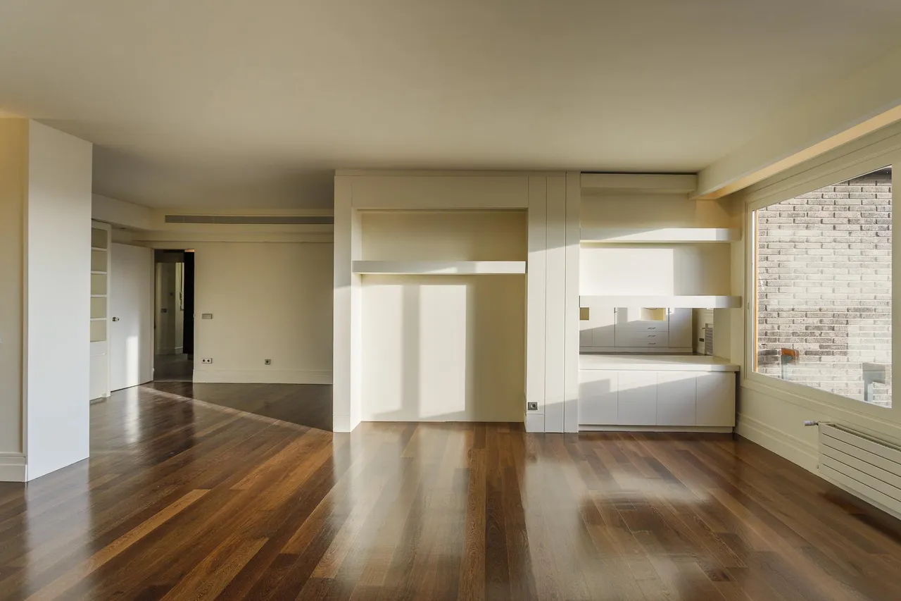 living - Ático de 499m² con 10m² terraza en alquiler en Nueva España - gallery - 3