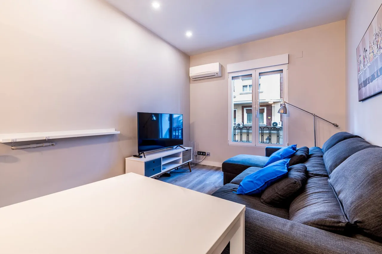 living - Piso de 100m² en venta en Arapiles, Madrid - gallery - 3