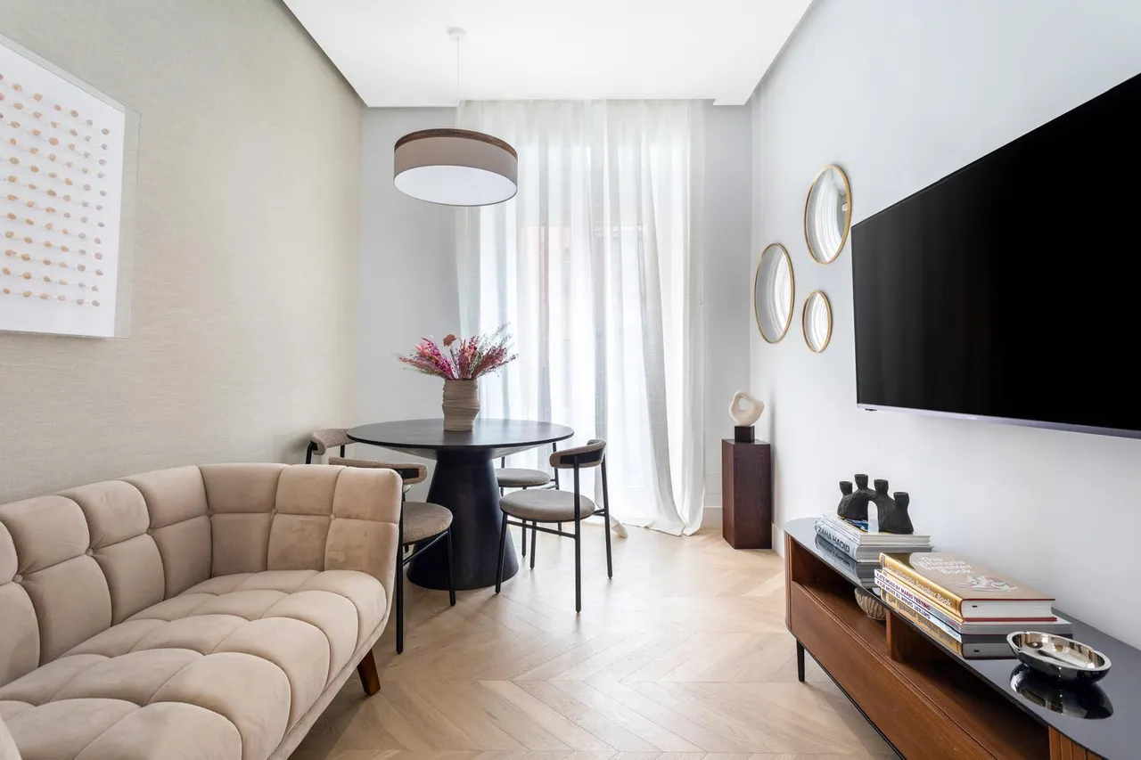 living - Piso de 73m² en venta en Trafalgar, Madrid - gallery - 2