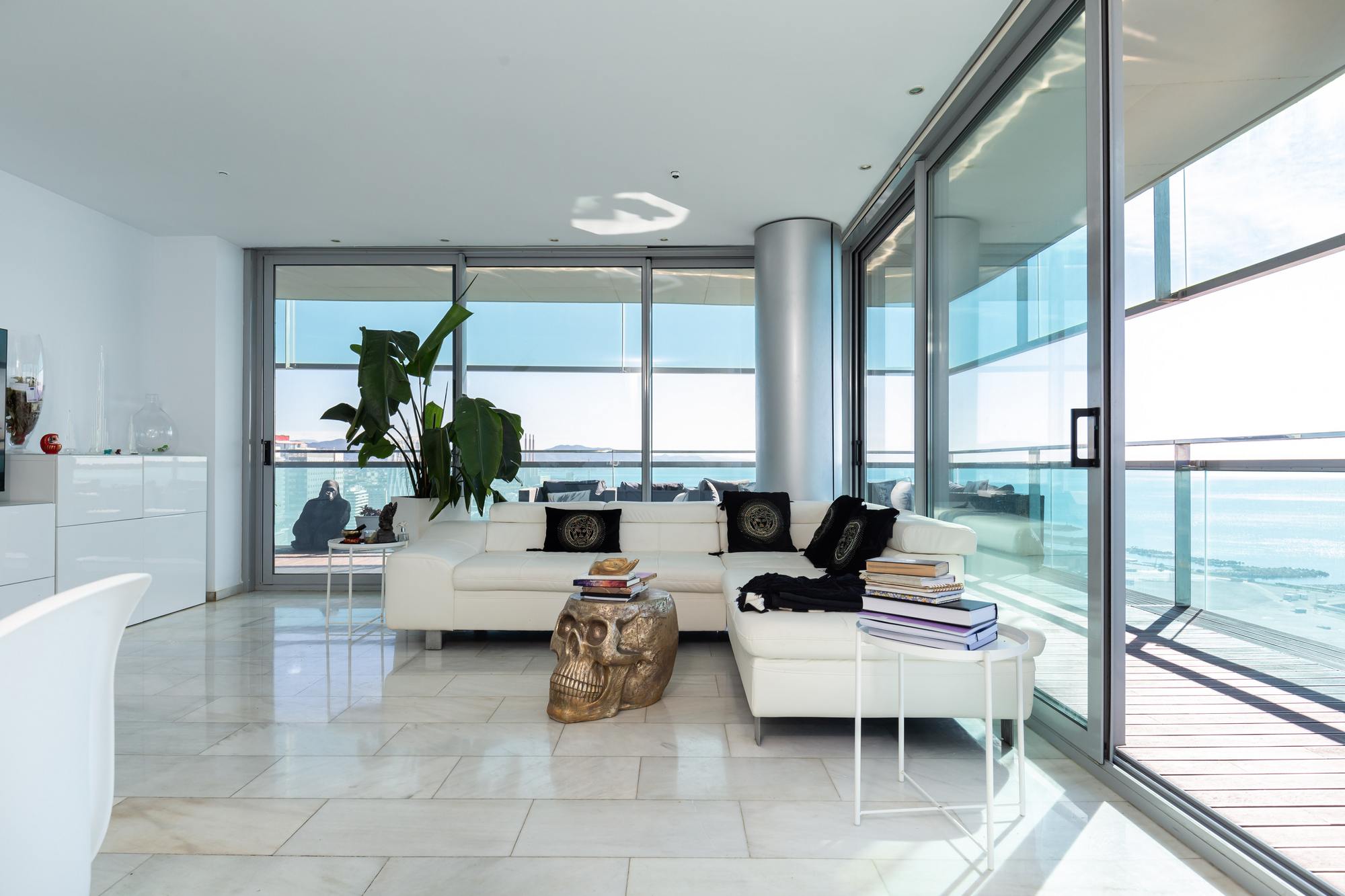 living - 123m² apartment with 63m² terrace for sale in Diagonal Mar - gallery thumbnail - 4