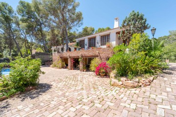 living - Casa / villa de 379m² en venta en Valencia Region, Valencia - featured