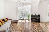 living - Piso de 222m² con 48m² terraza en venta en Eixample Derecho - gallery thumbnail - 2