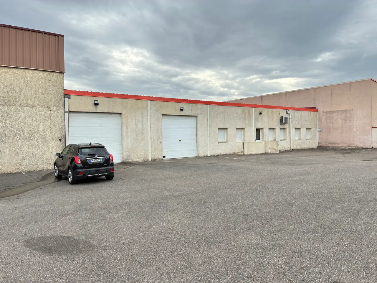 logistics - Activités / Bureaux À Louer - gallery - 3