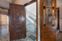 living - Edificio de 702m² con 600m² de jardín en venta en La Garrotxa - gallery thumbnail - 4
