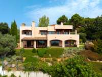 living - Casa / villa de 641m² en venta en Sant Pol de Mar - gallery thumbnail - 1