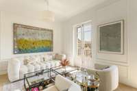 living - 110m² apartment for rent in Almagro, Madrid - gallery thumbnail - 2