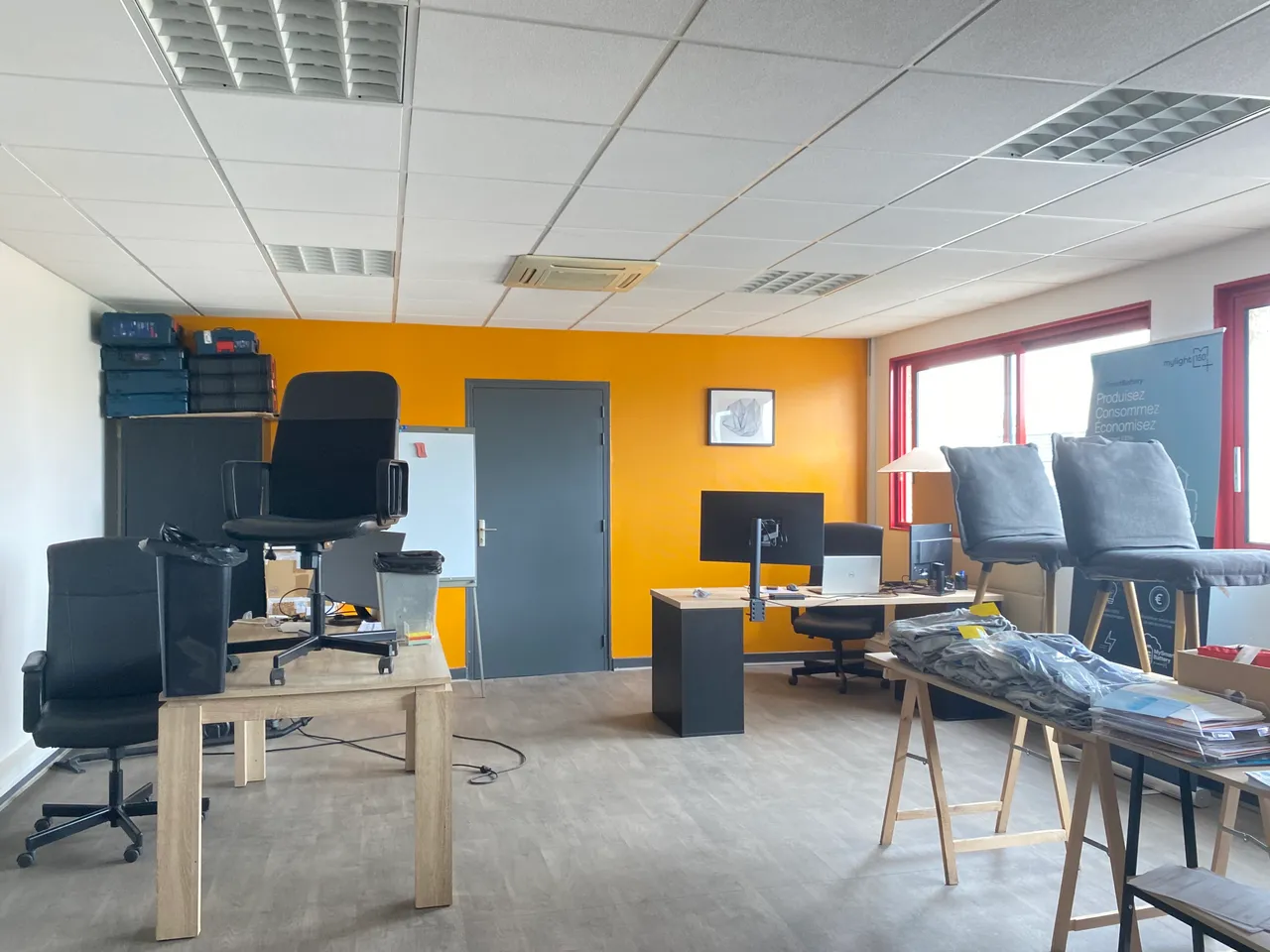 logistics - Light Industrial Premises / Offices For Rent - gallery - 8