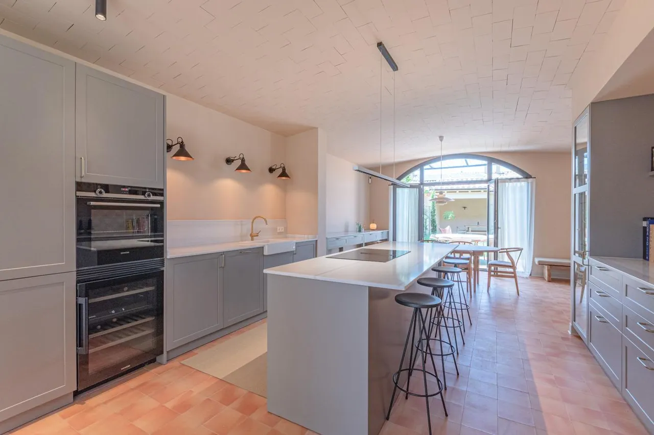 living - 271m² house / villa with 103m² garden for sale in Baix Empordà - gallery - 4