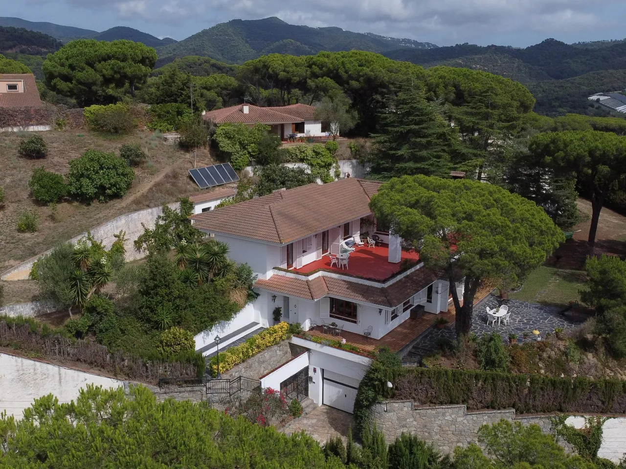 living - 414m² house / villa with 2,210m² garden for sale in Sant Pol de Mar - gallery - 10