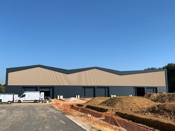logistics - Activités / Bureaux À Vendre - featured