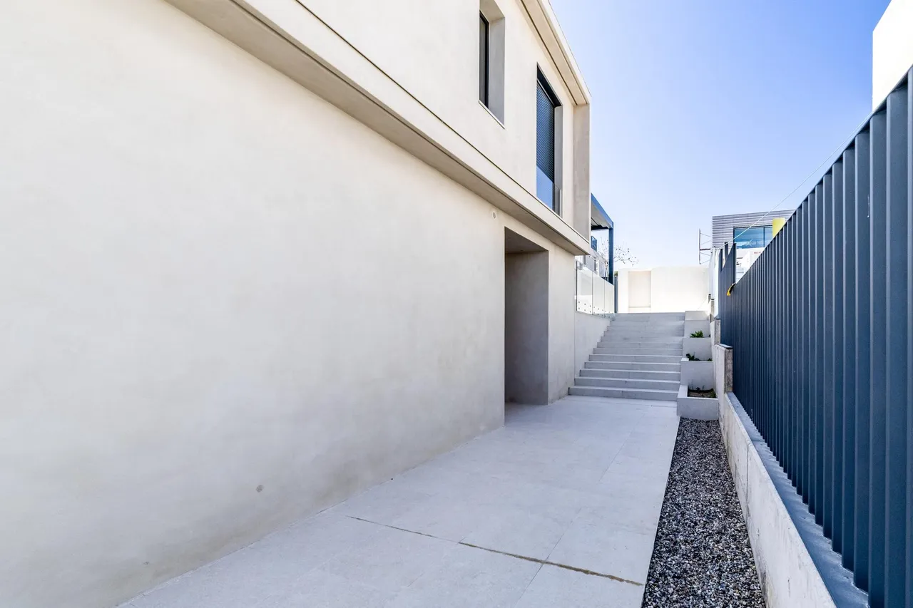 living - 305m² house / villa for sale in La Plana, Barcelona - gallery - 7