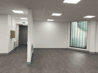 logistics - Activités / Bureaux À Louer - gallery thumbnail - 6