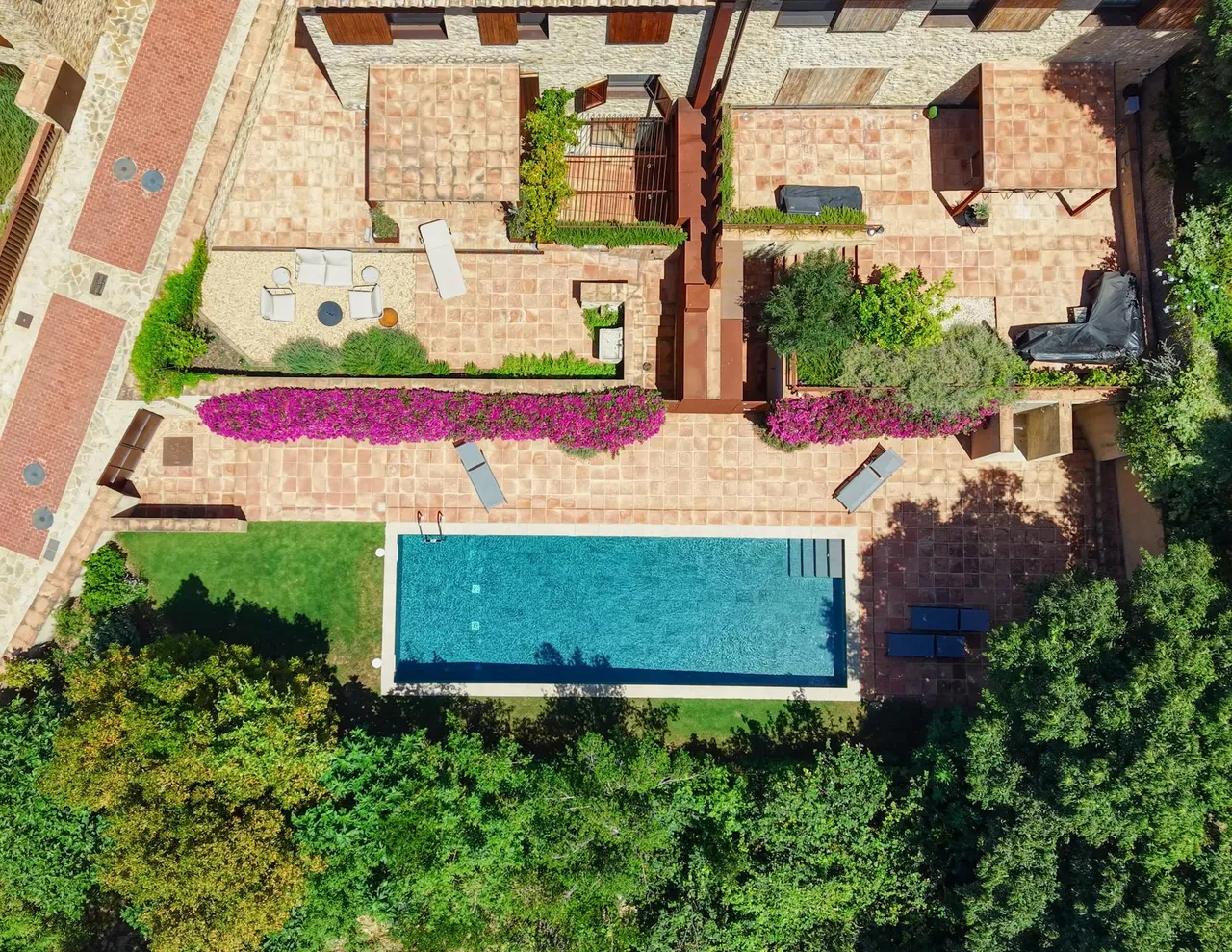 living - Masia de 297m² con 30m² terraza en venta en Baix Empordà - Plano del piso - 2