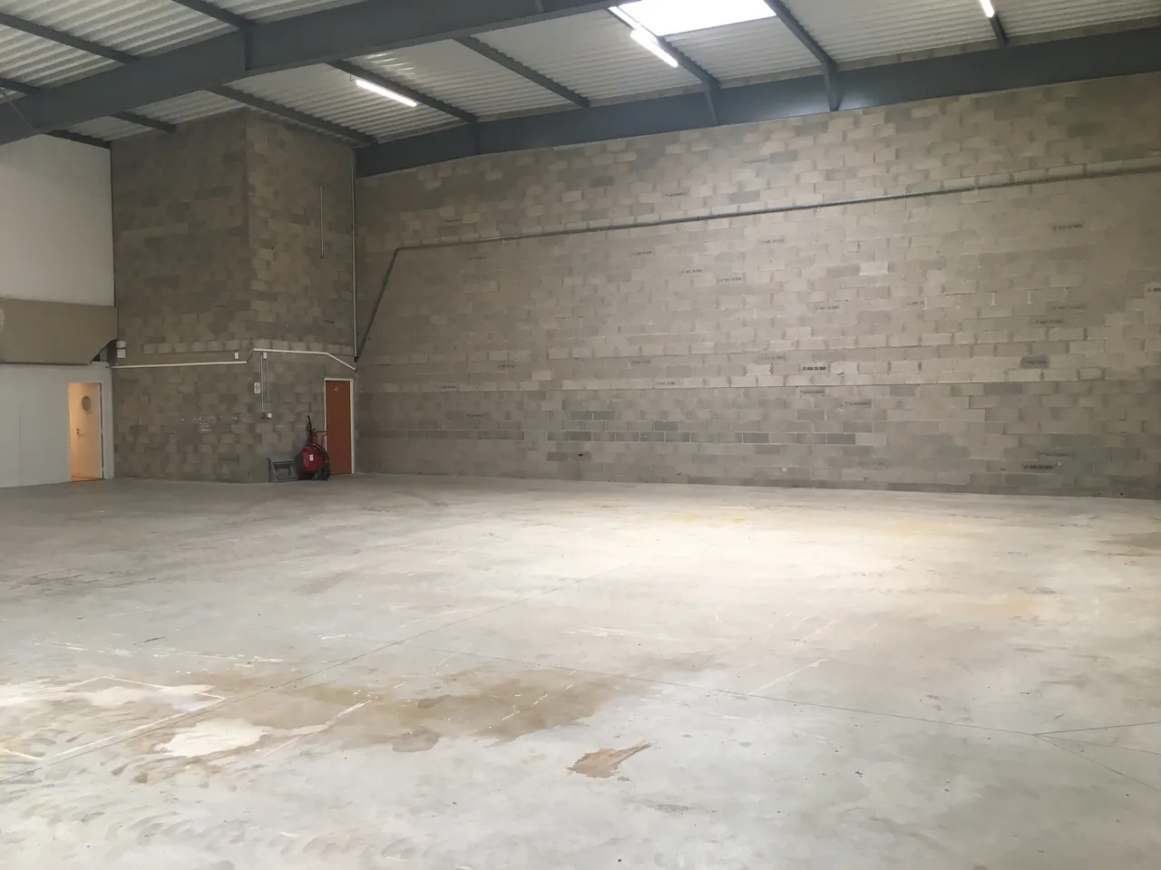 logistics - Activity Facility For Rent - gallery - 4