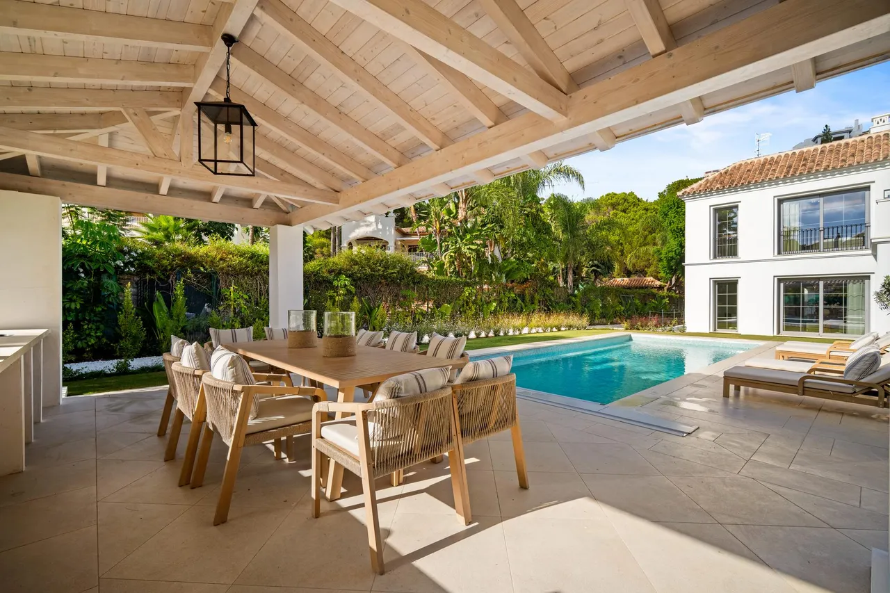 living - Casa / villa de 521m² con 140m² terraza en venta en Benahavís - gallery - 3