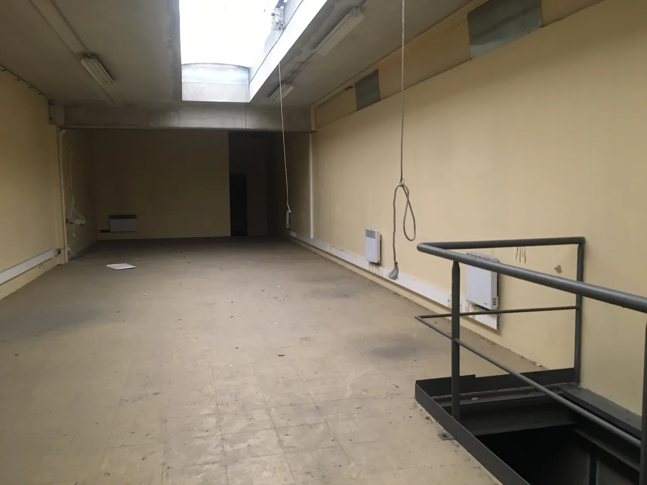 logistics - Light Industrial Premises / Offices For Sale - gallery - 6