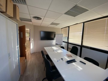 office - Bureaux À Louer - featured
