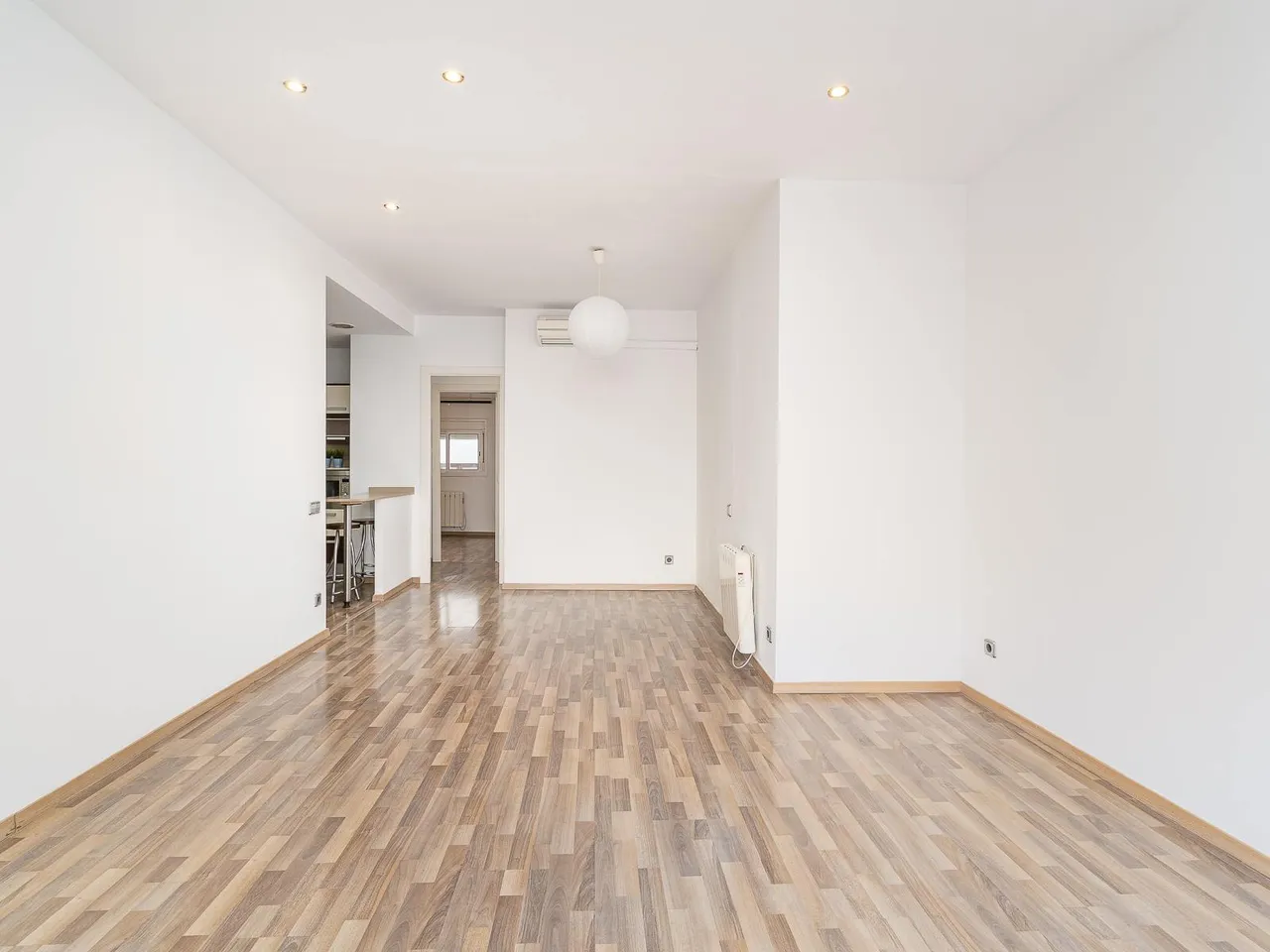 living - Piso de 63m² con 73m² terraza en venta en Les Corts - gallery - 6