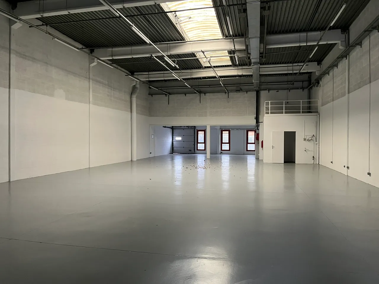 logistics - Activity Facility For Rent - gallery - 4