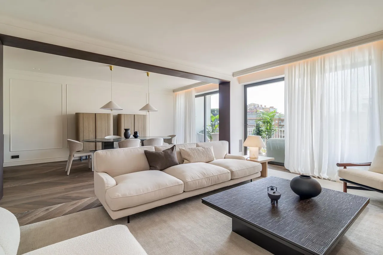 living - 211m² apartment with 17m² terrace for sale in Turó Park - gallery - 2