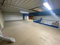 logistics - Light Industrial Premises / Offices For Rent - gallery thumbnail - 7