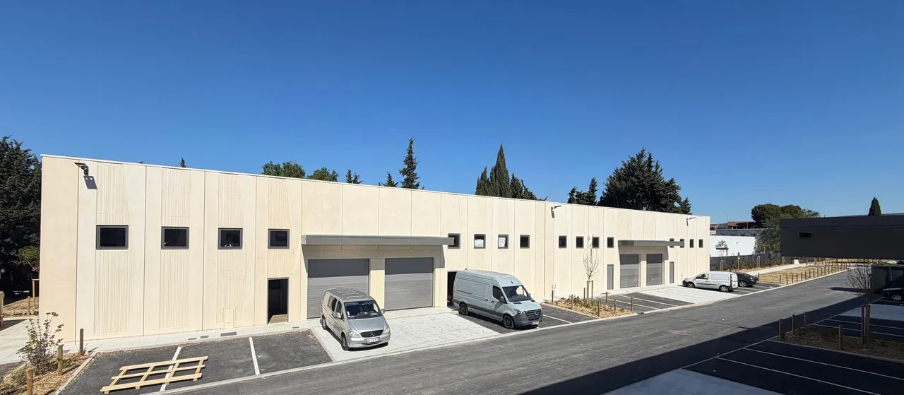 logistics - Activity Facility For Rent - For Sale - gallery - 8