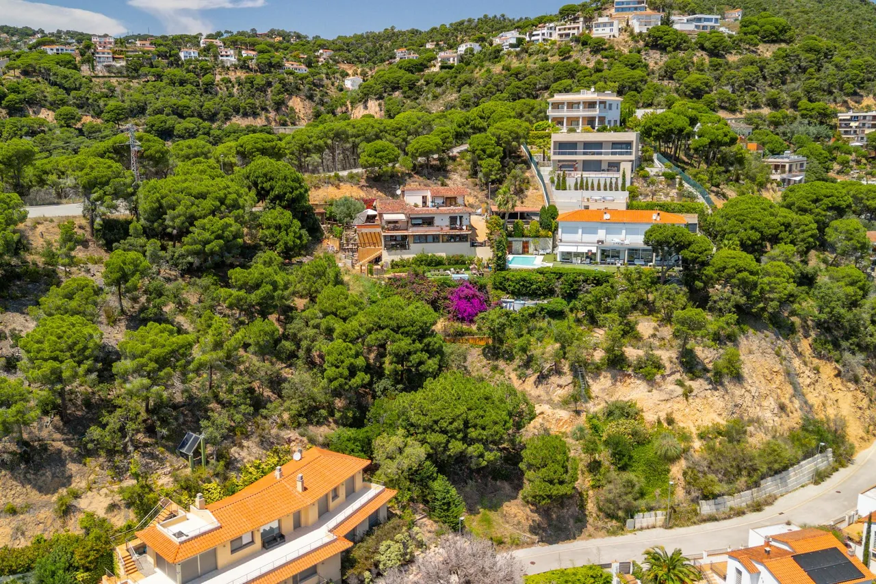 living - 810m² plot for sale in Lloret de Mar, Costa Brava - gallery - 10