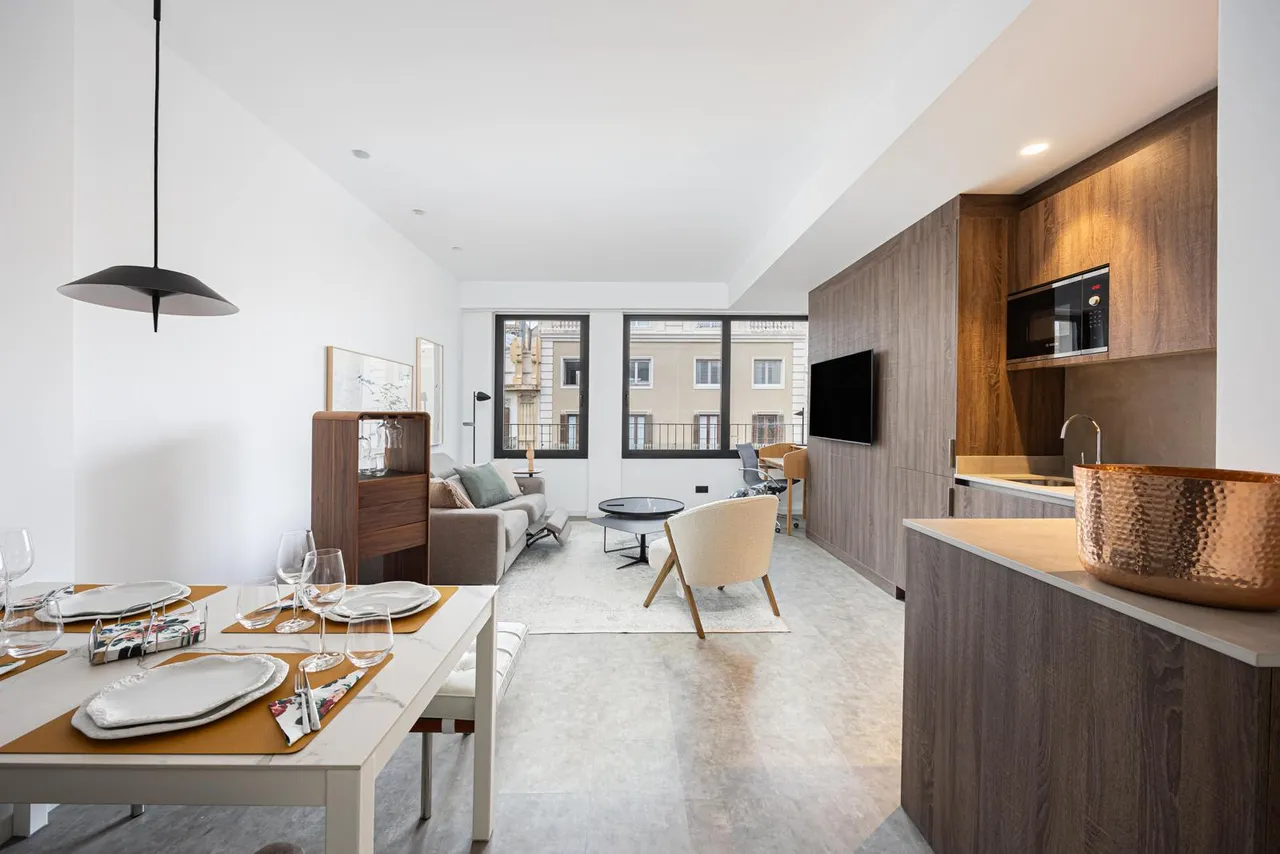 living - 1,357m² building for sale in Eixample Right, Barcelona - gallery - 2