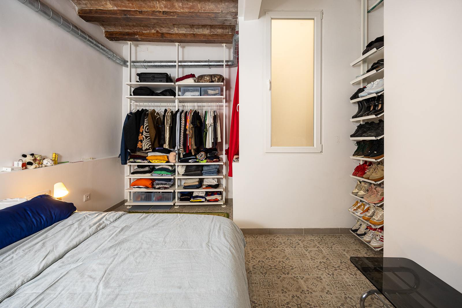 living - 56m² apartment for sale in El Raval, Barcelona - gallery thumbnail - 8