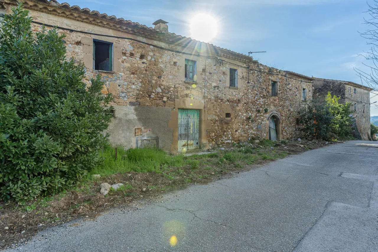 living - 380m² country house for sale in Alt Empordà, Girona - gallery - 2