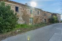 living - Casa rural de 380m² en venta en Alt Empordà, Girona - gallery thumbnail - 2