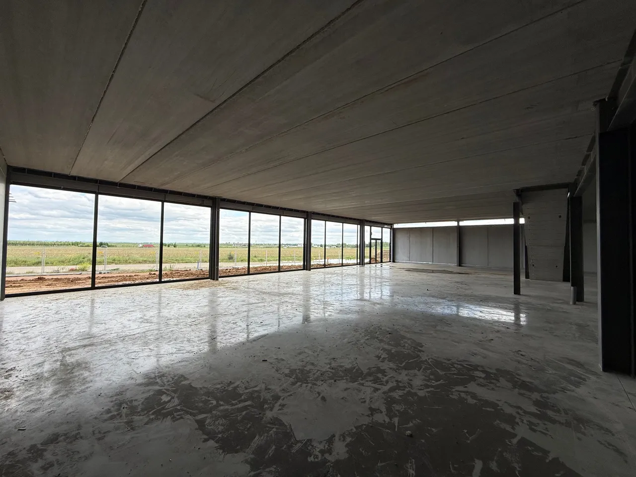 logistics - Light Industrial Premises / Offices For Rent - gallery - 4