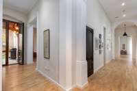 living - Piso de 336m² con 107m² de jardín en venta en Barri Vell - gallery thumbnail - 10